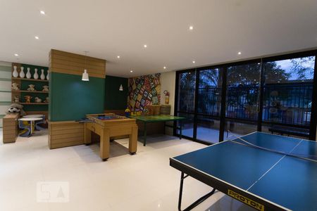 Apartamento à venda com 85m², 3 quartos e 2 vagas Apartamento à venda com 85m², 3 quartos e 2 vagasSalão de jogos