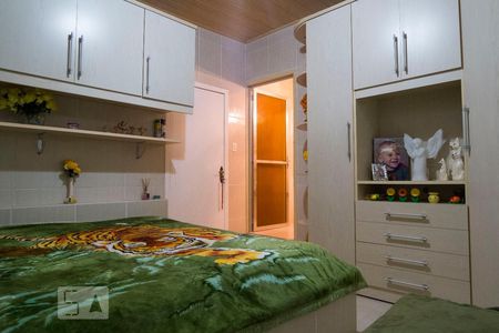 Suíte 1 de casa à venda com 3 quartos, 340m² em Vila Nova, Porto Alegre