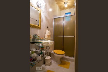 Casa à venda com 340m², 3 quartos e 2 vagasBanheiro da Suíte 1