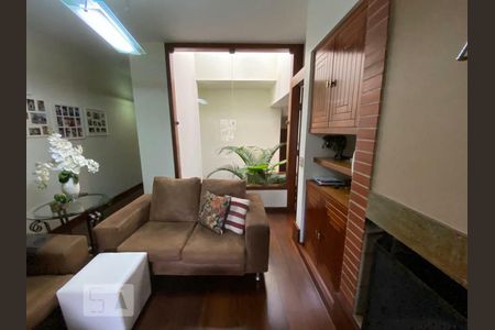 Sala de casa à venda com 6 quartos, 436m² em Belvedere, Belo Horizonte