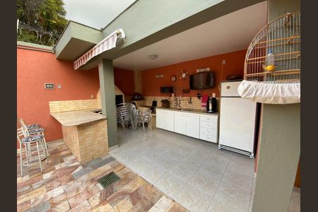 Casa à venda com 436m², 6 quartos e 6 vagasCozinha