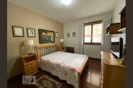 Casa à venda com 436m², 6 quartos e 6 vagasQuarto