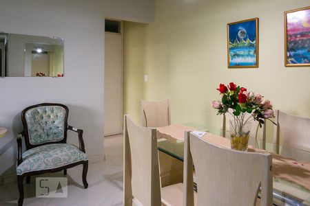 Sala de jantar de apartamento para alugar com 3 quartos, 86m² em Guará I, Brasília
