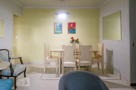 Sala de jantar de apartamento para alugar com 3 quartos, 86m² em Guará I, Brasília