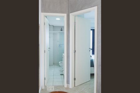 Studio para alugar com 47m², 1 quarto e 1 vaga Studio para alugar com 47m², 1 quarto e 1 vagaCorredor