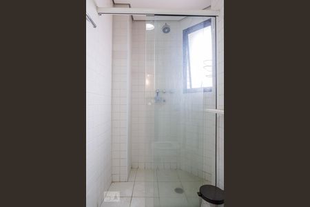 Studio para alugar com 47m², 1 quarto e 1 vaga Studio para alugar com 47m², 1 quarto e 1 vagaBanheiro