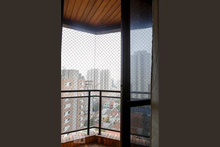 Sacada de kitnet/studio para alugar com 1 quarto, 47m² em Vila Mariana, São Paulo