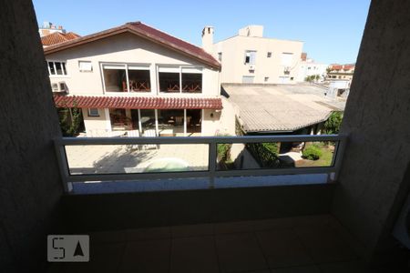Casa à venda com 405m², 5 quartos e 4 vagas Casa à venda com 405m², 5 quartos e 4 vagasVista da Suíte