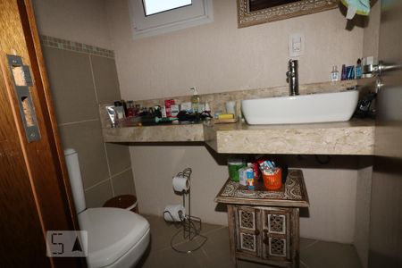Casa à venda com 405m², 5 quartos e 4 vagas Casa à venda com 405m², 5 quartos e 4 vagasBanheiro da Suíte 2