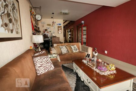 Casa à venda com 405m², 5 quartos e 4 vagas Casa à venda com 405m², 5 quartos e 4 vagasSala 2
