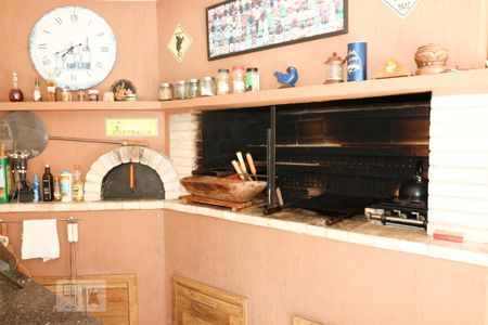 Casa à venda com 405m², 5 quartos e 4 vagas Casa à venda com 405m², 5 quartos e 4 vagasÁrea Gourmet