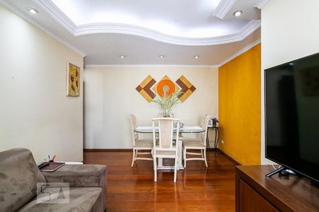 Sala de apartamento para alugar com 3 quartos, 90m² em Vila Gilda, Santo André