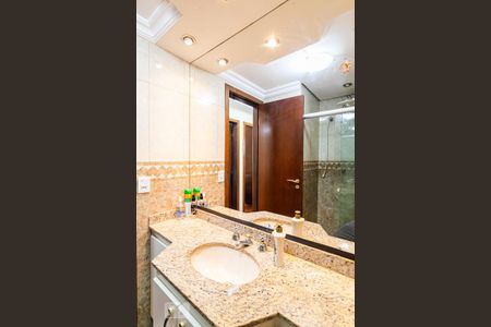 Apartamento para alugar com 90m², 3 quartos e 2 vagas Apartamento para alugar com 90m², 3 quartos e 2 vagasBanheiro