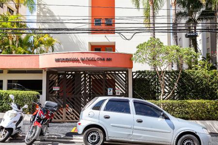 Apartamento para alugar com 90m², 3 quartos e 2 vagas Apartamento para alugar com 90m², 3 quartos e 2 vagasFachada