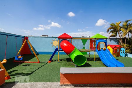 Apartamento para alugar com 90m², 3 quartos e 2 vagas Apartamento para alugar com 90m², 3 quartos e 2 vagasÁrea Comum - Playground
