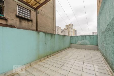 Apartamento à venda com 90m², 2 quartos e sem vagaTerraço e Área de serviço