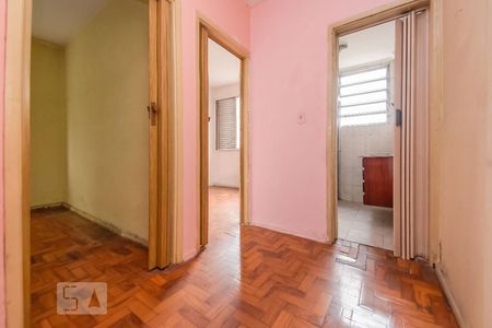 Corredor de apartamento para alugar com 2 quartos, 90m² em Bela Vista, São Paulo