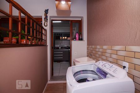 Casa de condomínio à venda com 183m², 3 quartos e 2 vagas Casa de condomínio à venda com 183m², 3 quartos e 2 vagasÁrea de Serviço