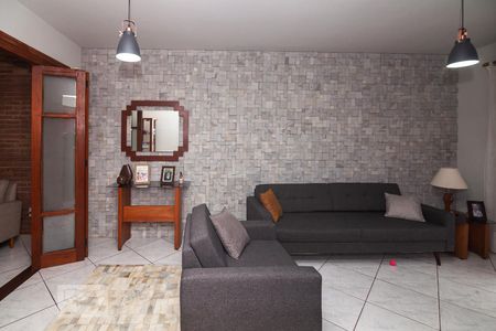 Casa de condomínio à venda com 183m², 3 quartos e 2 vagas Casa de condomínio à venda com 183m², 3 quartos e 2 vagasSala