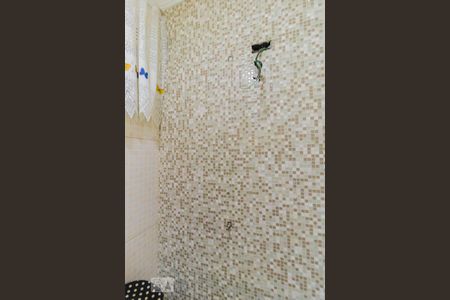 Casa à venda com 108m², 2 quartos e 2 vagasDetalhe banheiro