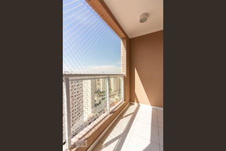 Varanda de apartamento para alugar com 2 quartos, 52m² em Jardim Roberto, Osasco