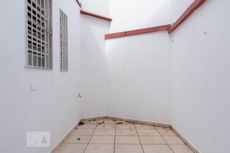 Casa à venda com 190m², 3 quartos e 3 vagas Casa à venda com 190m², 3 quartos e 3 vagasÁrea Externa