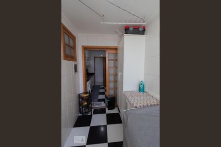 Apartamento à venda com 90m², 3 quartos e 1 vagaÁrea de Serviço