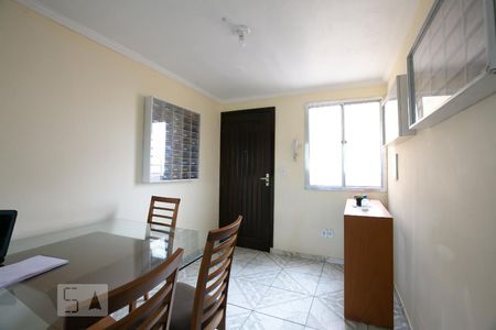 Apartamento para alugar com 58m², 2 quartos e 1 vagaSala
