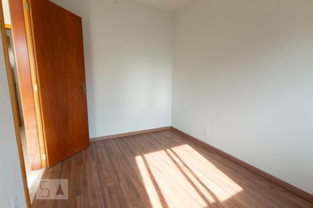 Quarto de apartamento para alugar com 2 quartos, 50m² em Aberta dos Morros, Porto Alegre