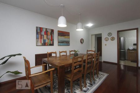 SALA de apartamento à venda com 2 quartos, 133m² em Moinhos de Vento, Porto Alegre