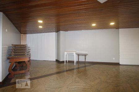 Apartamento à venda com 133m², 2 quartos e 1 vagaSALÃO DE FESTAS