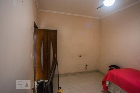 Casa à venda com 200m², 4 quartos e 3 vagasSuíte