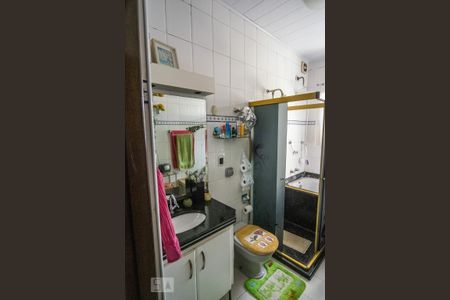 Casa à venda com 200m², 4 quartos e 3 vagasBanheiro da Suíte