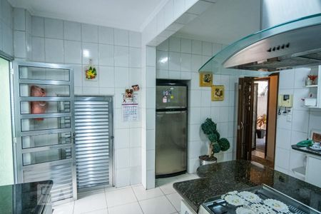 Casa à venda com 200m², 4 quartos e 3 vagasCozinha