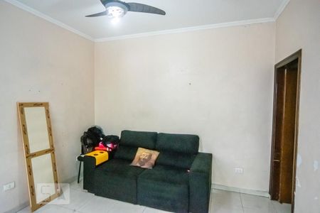 Casa à venda com 200m², 4 quartos e 3 vagasSala