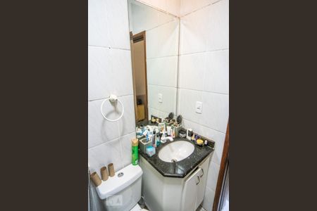 Casa à venda com 200m², 4 quartos e 3 vagasBanheiro da Suíte