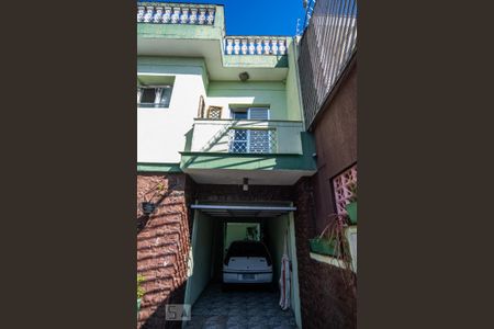 Casa à venda com 200m², 4 quartos e 3 vagasFachada