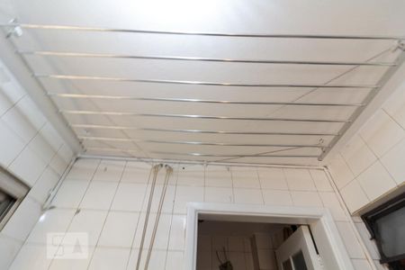 Apartamento à venda com 72m², 3 quartos e sem vagaDetalhe Varal