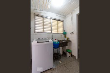 Apartamento à venda com 72m², 3 quartos e sem vagaÁrea de Serviço