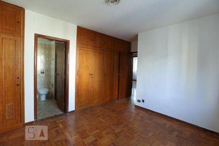 Apartamento à venda com 125m², 3 quartos e 2 vagasSuíte