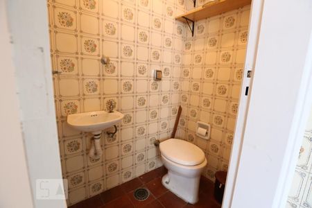 Apartamento à venda com 125m², 3 quartos e 2 vagasBanheiro de Serviço