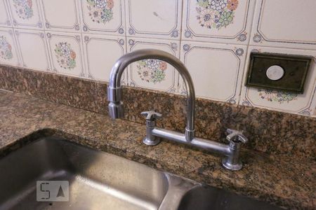 Apartamento à venda com 125m², 3 quartos e 2 vagasCozinha