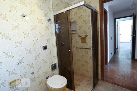 Apartamento à venda com 125m², 3 quartos e 2 vagasBanheiro 