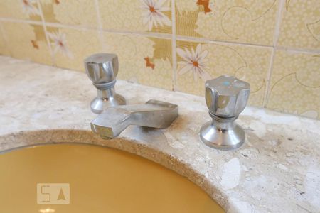 Apartamento à venda com 125m², 3 quartos e 2 vagasBanheiro 