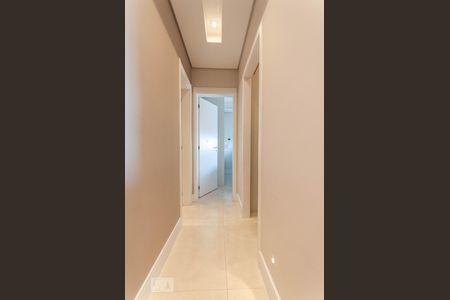 Apartamento à venda com 70m², 2 quartos e 1 vagaCorredor Quartos