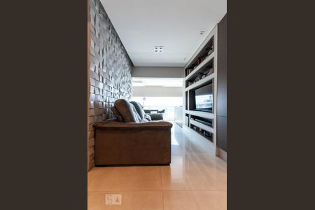 Sala de apartamento à venda com 2 quartos, 70m² em Pinheiros, São Paulo
