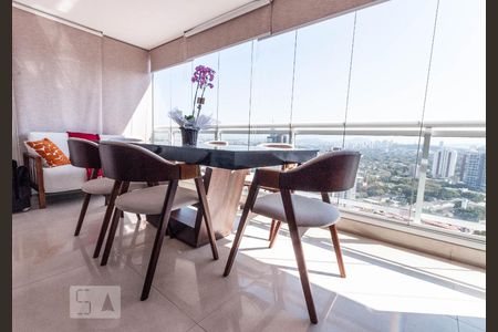 Apartamento à venda com 70m², 2 quartos e 1 vagaTerraço