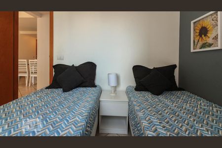 Quarto 2 de apartamento para alugar com 2 quartos, 75m² em Barra da Tijuca, Rio de Janeiro