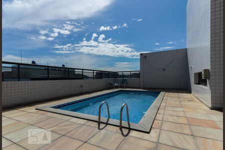 Apartamento para alugar com 75m², 2 quartos e 1 vagaÁrea comum - Piscina