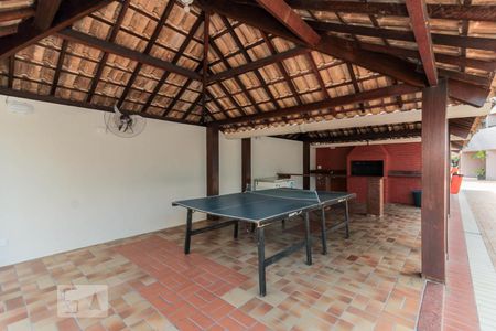 Apartamento para alugar com 75m², 2 quartos e 1 vagaÁrea comum - Churrasqueira